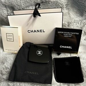 CHANEL Black Mirror Duo with Coco Perfume Sample